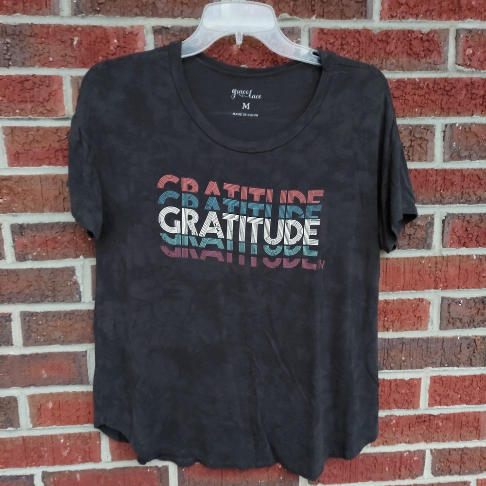 Grace & Lace Tee. Size Medium